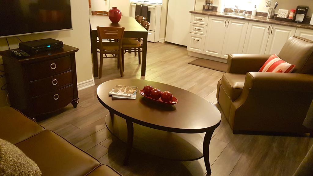 1-Bedroom Apartment Sweet #8 By Amazing Property Rentals Гатино Екстериор снимка